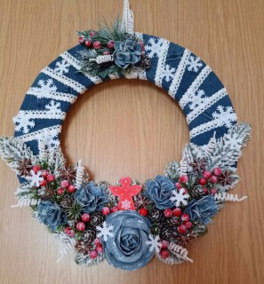 Новорічний інтер'єрний віночок «Denim Christmas»